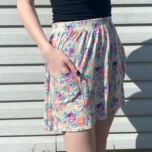 Adorable floral skirt